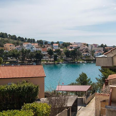Apartmani Monika Zaboric Esterno foto