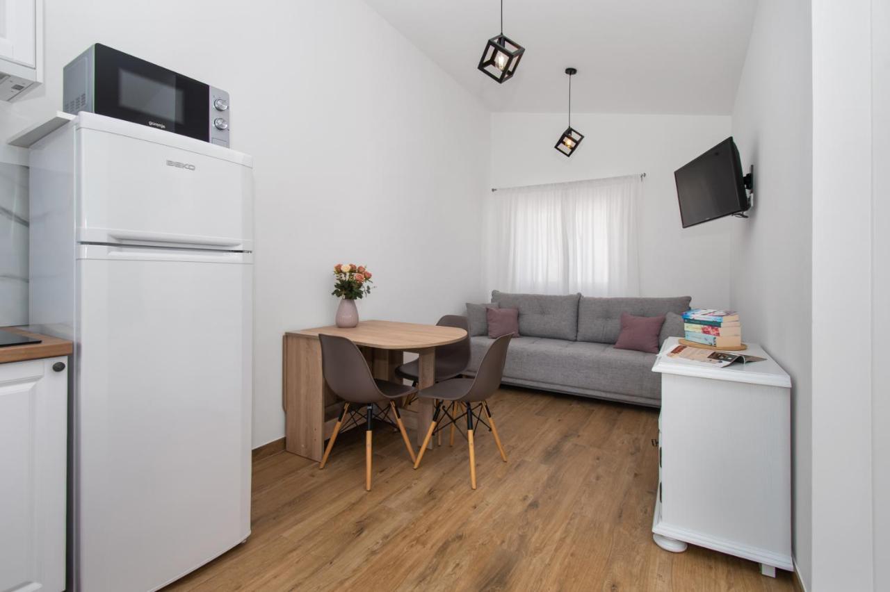 Apartmani Monika Zaboric Esterno foto