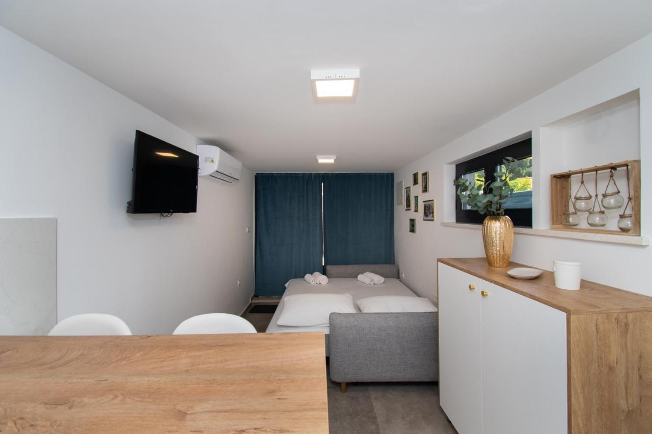 Apartmani Monika Zaboric Esterno foto