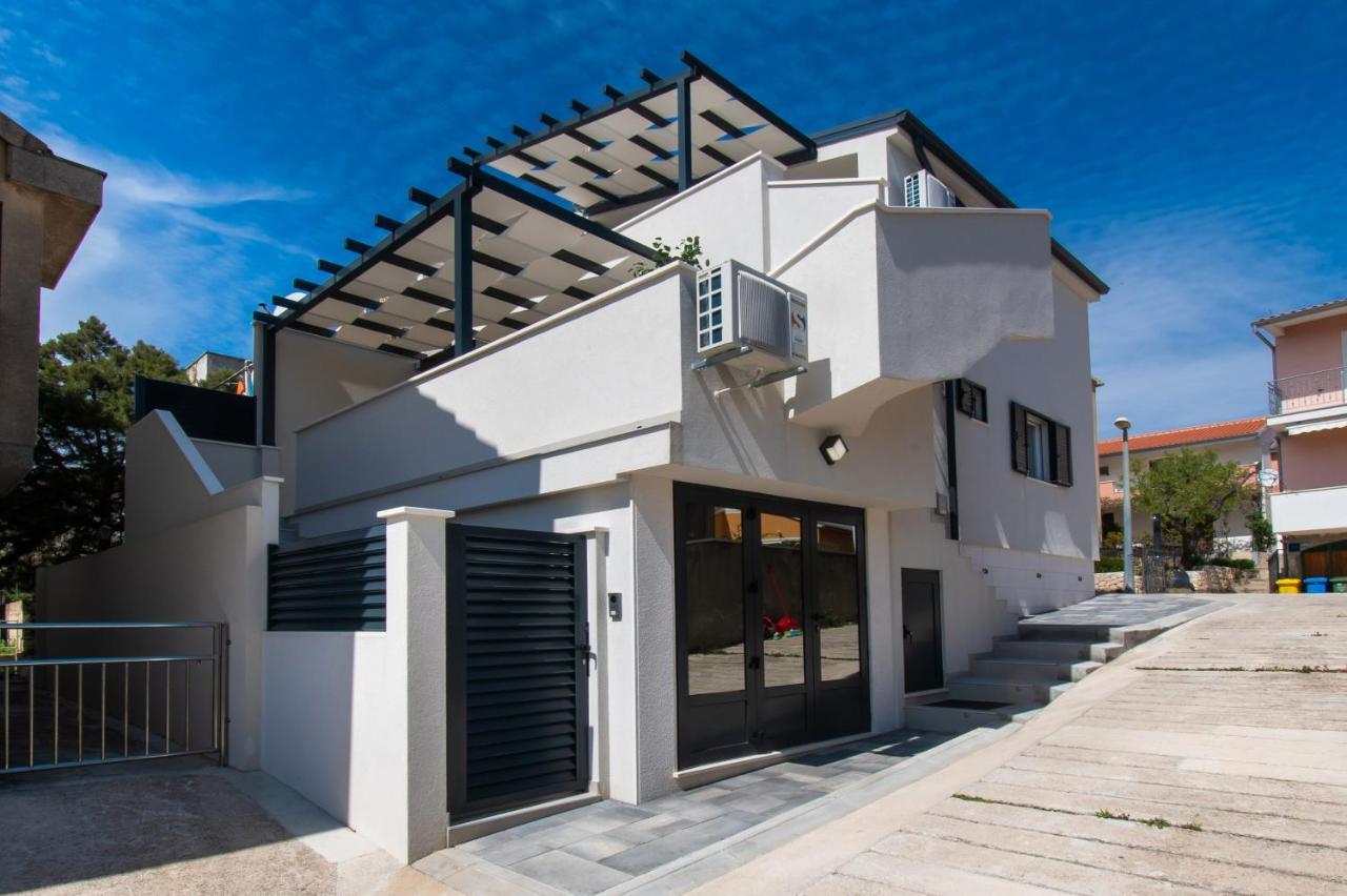 Apartmani Monika Zaboric Esterno foto