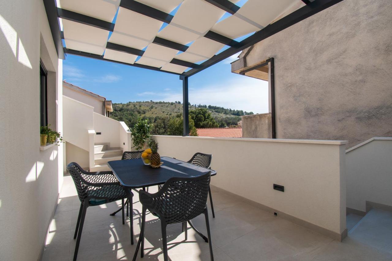 Apartmani Monika Zaboric Esterno foto