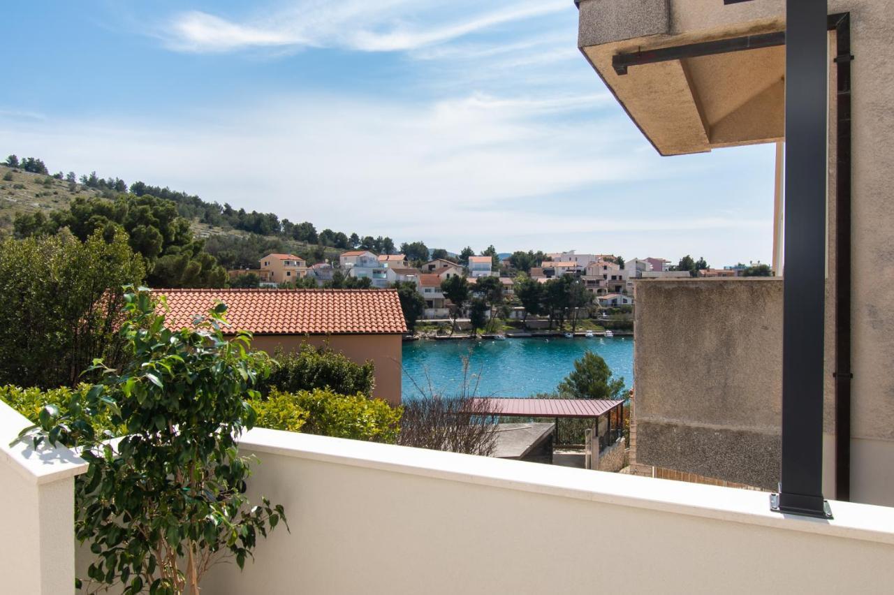 Apartmani Monika Zaboric Esterno foto