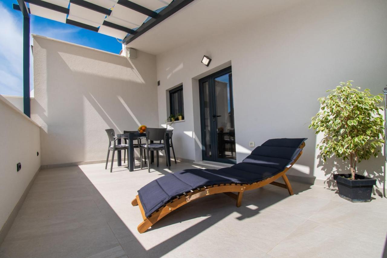 Apartmani Monika Zaboric Esterno foto